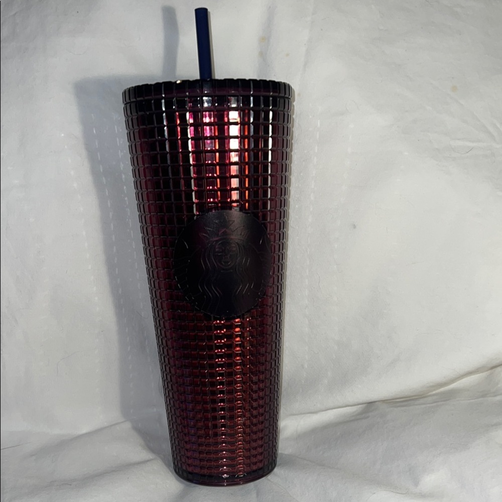 New! Starbucks 2020 Plum Berry Disco Grid Venti Tumbler with Blue Straw 24 OZ